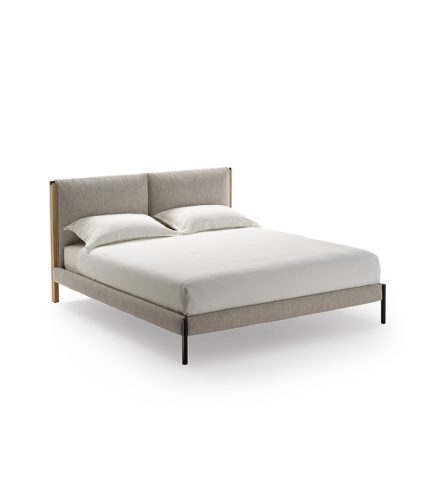 Four Poster Bed