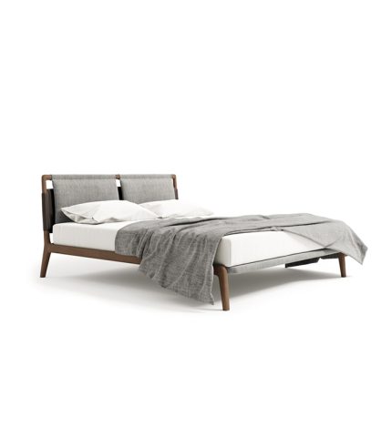 Four Poster Bed